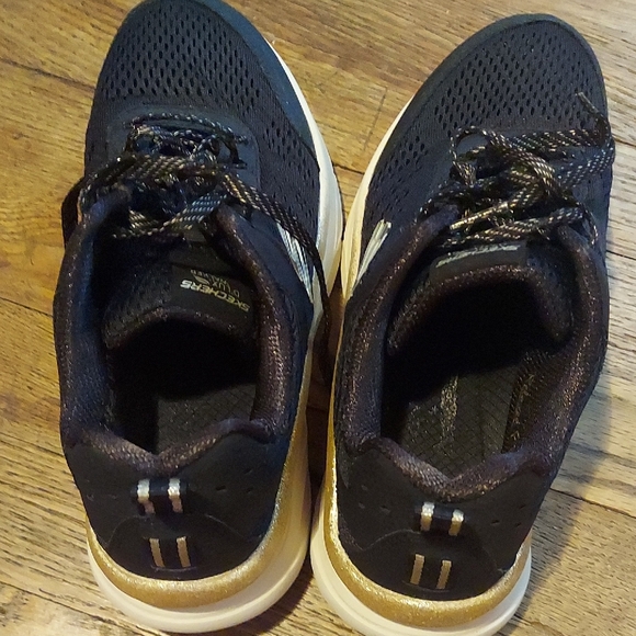 Skechers Black and Gold Women's Shoes - Picture 7 of 11